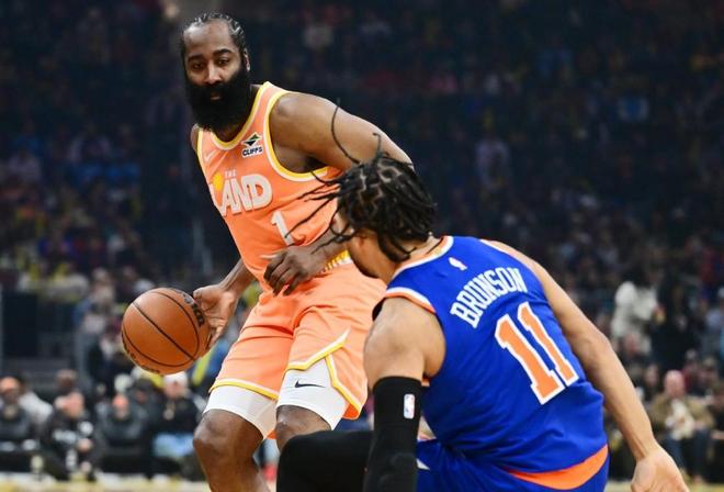 哈登率骑士险胜活塞 交易操作堪称血赚