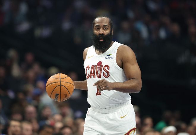 哈登36分创3大神迹 骑士大胜公牛29分